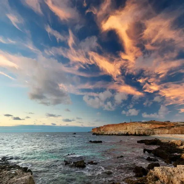 פאפוס: האי שבו כל חופשה הופכת לסיפור אגדה