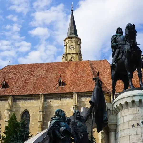 בוקרשט – הלב הפועם של אירופה מחכה לכם ברומניה!